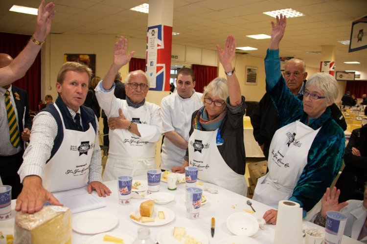 33875376_2059044331049872_8595543338252238848_o